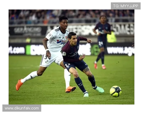 RNG在Major赛中的技术表现分析与战术解读