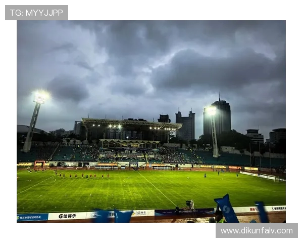 南京足球队荣登全国灵活性排行榜第二名引发热议